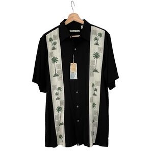 Batik Bay Men's Button Down Camp Shirt Medium Black Palm Tree Accent NWT